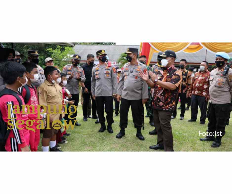 Kapolri Pantau Vaksinasi Anak Tanjung Bintang