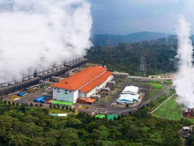 Bupati Lampung Barat Tinjau Langsung PLTP Salak, Jajaki Potensi Kerja Sama Energi Panas Bumi