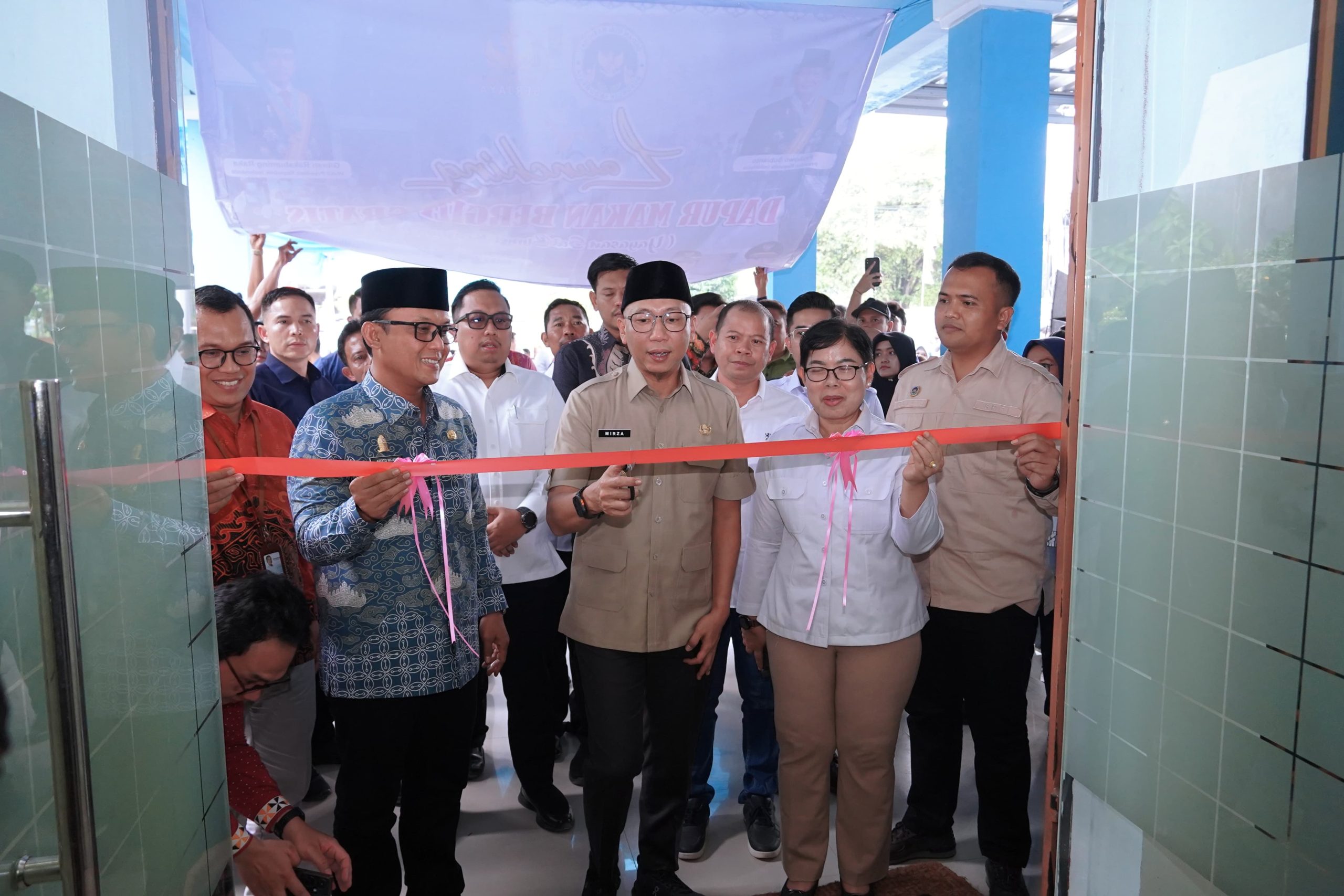 Luncurkan MBG, Kiyai Mirza Optimistis SDM Berkualitas dan Bangkitkan Ekonomi Lampung