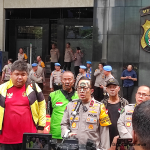 POLDA METRO JAYA BANTAH ISU MOGOK MAKAN AKTIVIS YANG DITAHAN