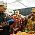 Gelaran Kriya Jemari 2025, Dekranasda Lampung Tegaskan Wastra Tapis sebagai Perpaduan Tradisi dan Inovasi