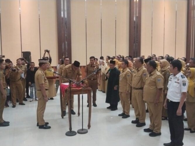 Ini Nama-Nama Pejabat Pemkot Metro Yang Dilantik