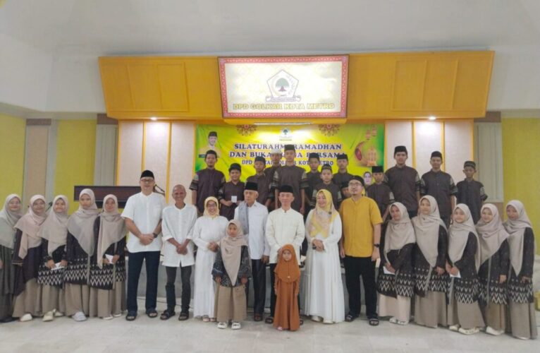 DPD Partai Golkar Kota Metro Gelar Buka Puasa Bersama dan Beri Tali Asih ke Panti Asuhan
