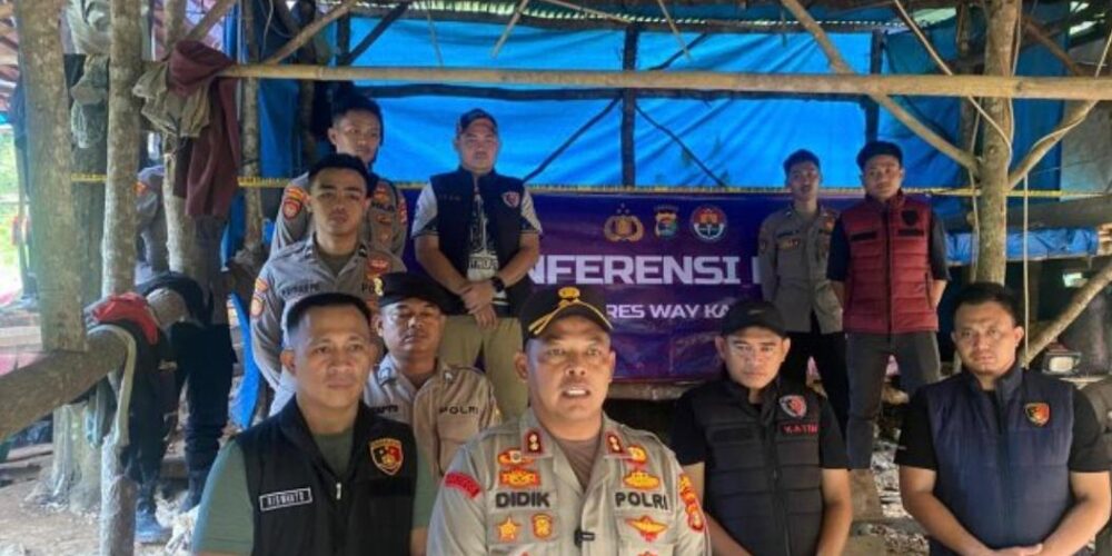 Polres Way Kanan Bongkar Tambang Emas Ilegal di Baradatu, 6 Pelaku Diamankan