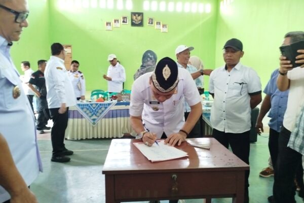 Dituangkan Dalam Tujuh Poin, Walikota Metro dan Warga Karang Rejo Komitmen Bersama Terkait Pengelolaan Tempat Pemrosesan Akhir Sampah