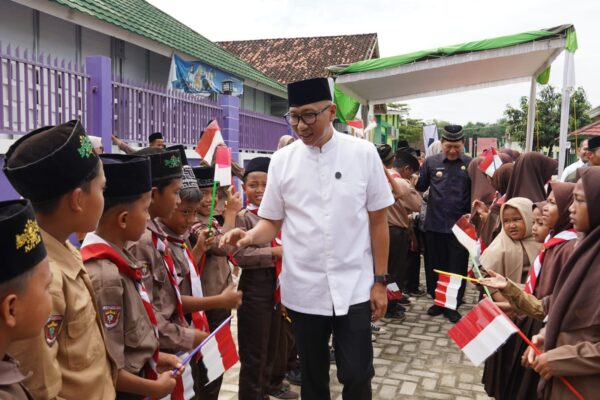 Gubernur Mirza Bidik Generasi Emas Desa Lewat Program Sarjana STEM dan Hafiz Qur’an