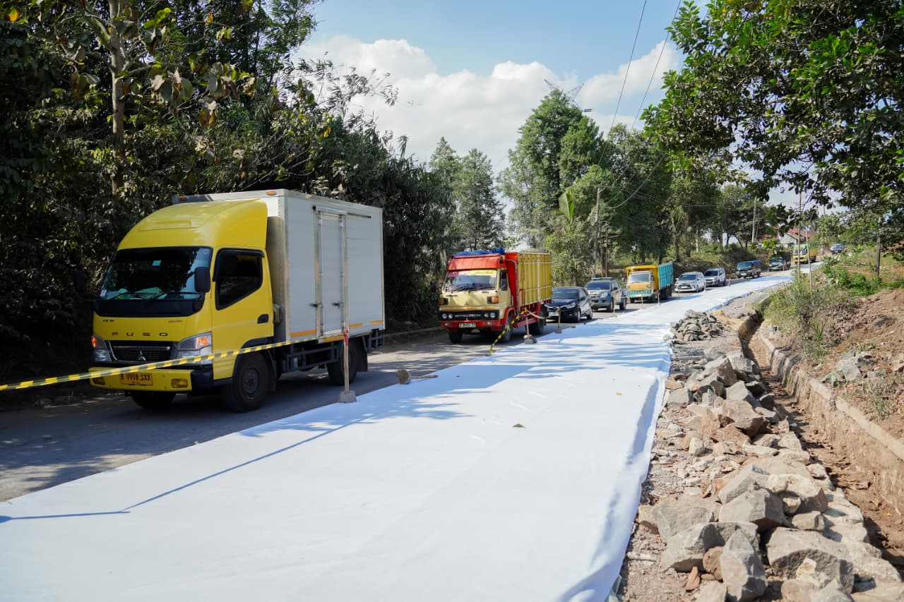 Penjualan Truk dan Pick Up Naik, Gubernur Mirza Dorong Penguatan Distribusi Lampung