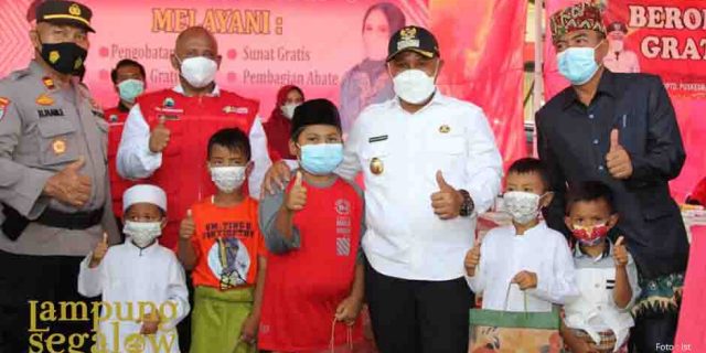 Bupati Lampung Selatan Tinjau Posko Pelayanan Musrenbang Di Kecamatan Sidomulyo
